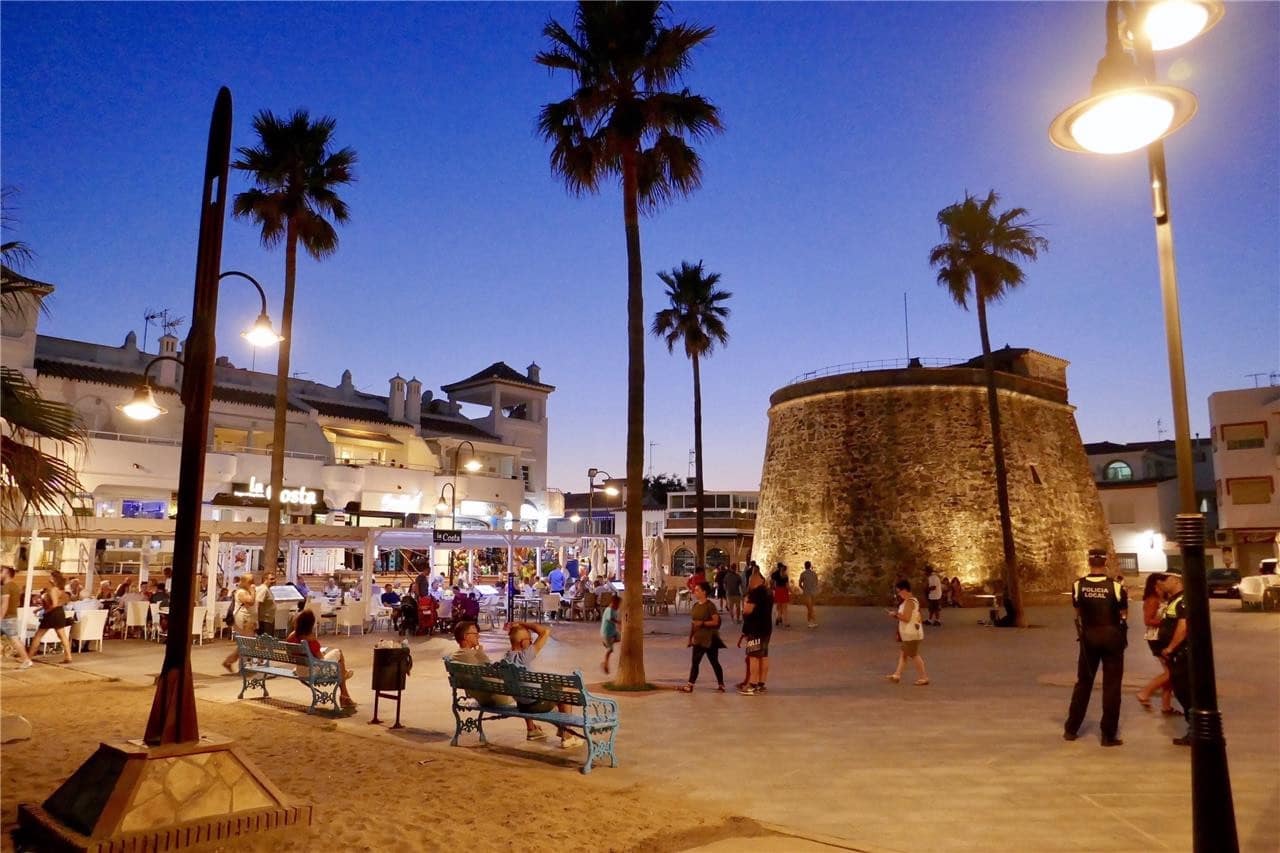 3 camera da letto Villetta Bifamiliare in vendita in La Cala de Mijas con piscina garage - 550.000 € (Rif: 8403717)