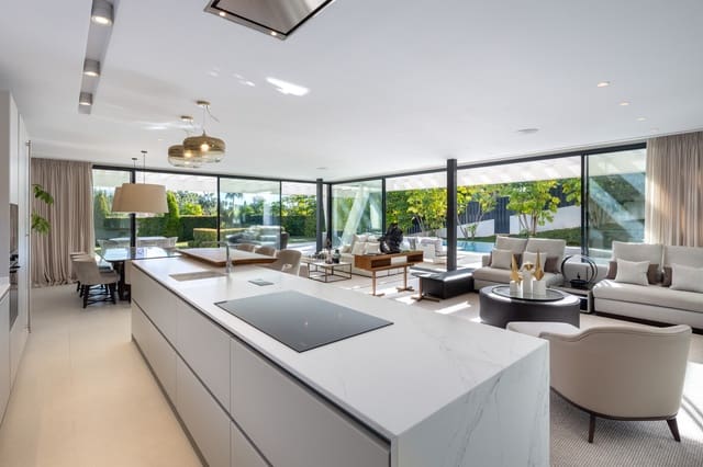 6 slaapkamer Villa te koop in Nueva Andalucia, Marbella met zwembad garage - € 4.100.000 (Ref: 8426558)