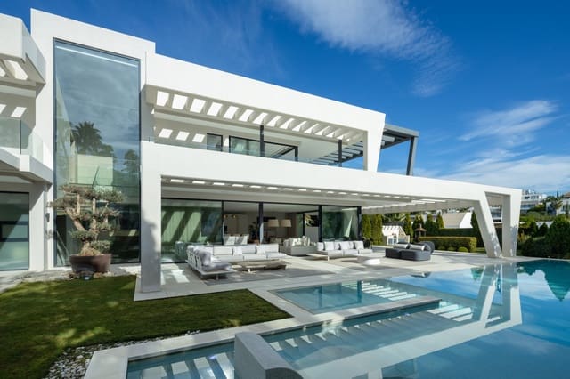 6 slaapkamer Villa te koop in Nueva Andalucia, Marbella met zwembad garage - € 4.100.000 (Ref: 8426558)
