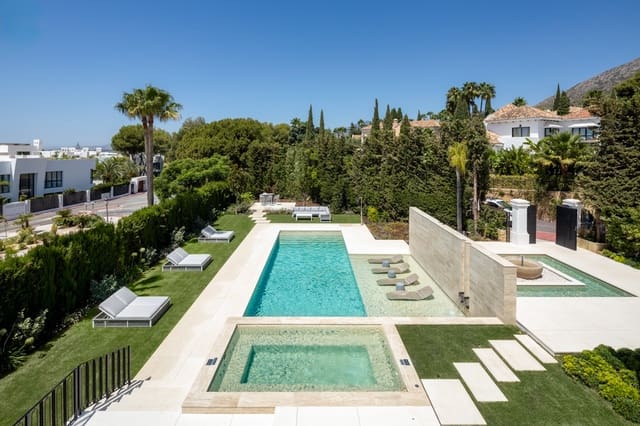 6 soverom Villa til salgs i Marbella med svømmebasseng garasje - € 9 875 000 (Ref: 8578282)