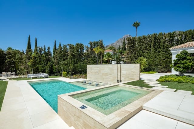 6 soverom Villa til salgs i Marbella med svømmebasseng garasje - € 9 875 000 (Ref: 8578282)