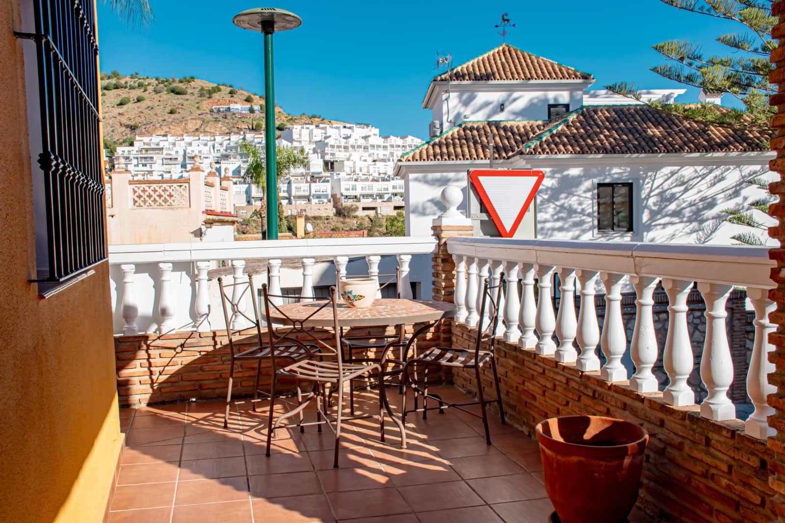 4 Zimmer Villa zu verkaufen in Malaga Stadt mit Garage - 1.150.000 € (Ref: 8595503)