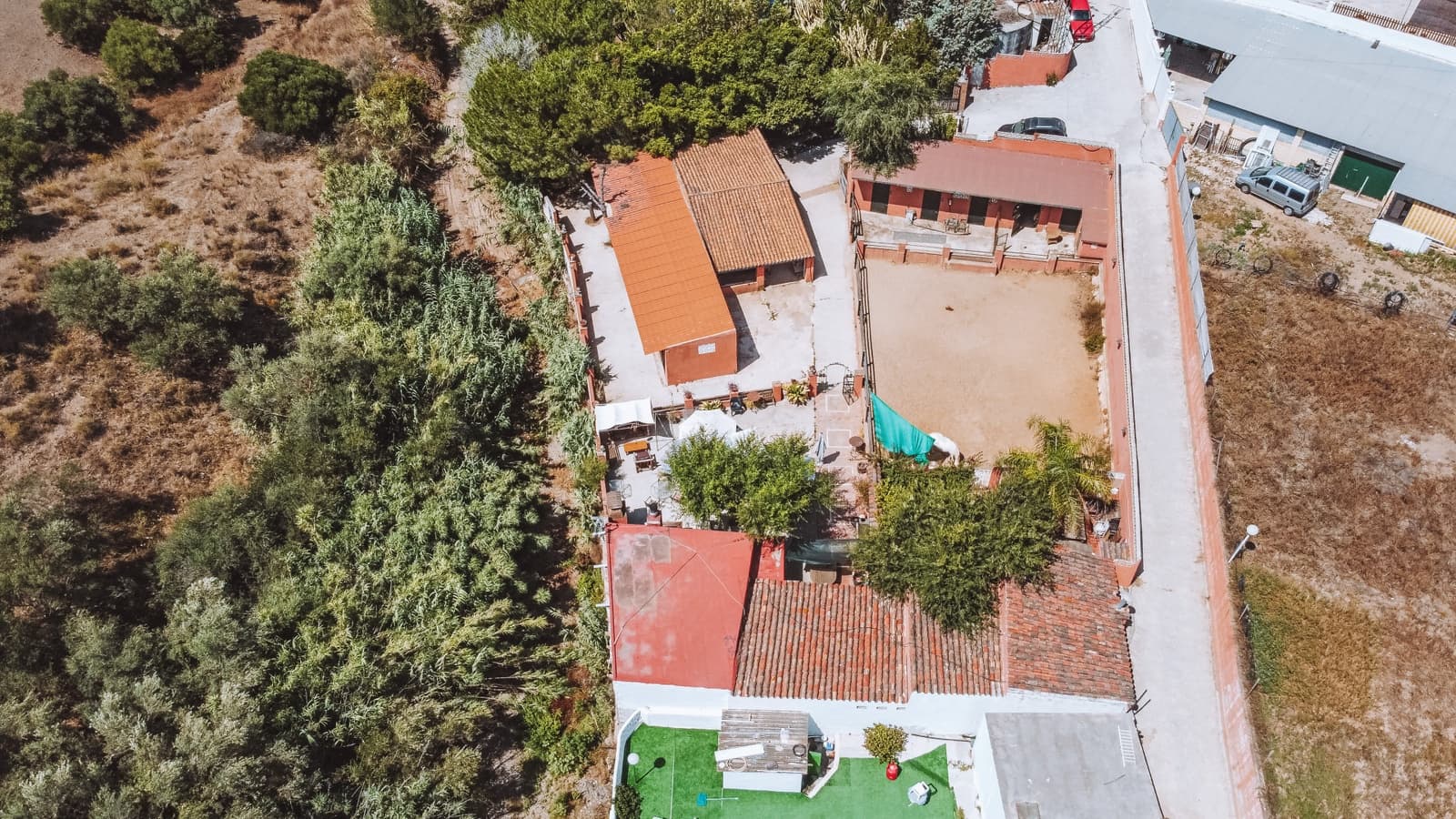 8 soveværelse Finca/Landehus til salg i Mijas Costa med swimmingpool garage - € 900.000 (Ref: 8633216)