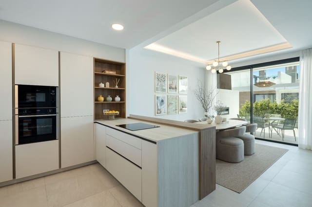 4 soveværelse Semi-Rækkehus til salg i Marbella med swimmingpool garage - € 1.960.000 (Ref: 8645038)