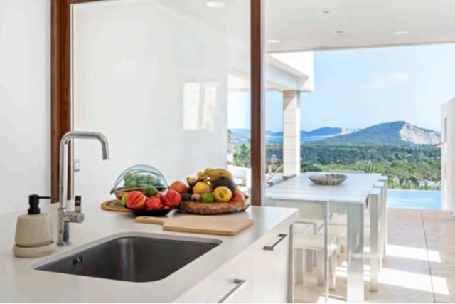 5 chambre Villa/Maison à vendre à Es Cubells, San Jose / Sant Josep de Sa Talaia avec piscine - 3 800 000 € (Ref: 8656338)