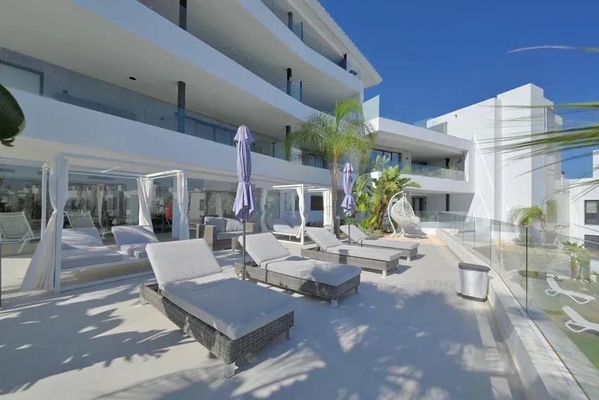 3 soveværelse Lejlighed til salg i Fuengirola med swimmingpool garage - € 810.000 (Ref: 8693011)