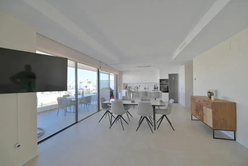 3 soveværelse Lejlighed til salg i Fuengirola med swimmingpool garage - € 810.000 (Ref: 8693011)