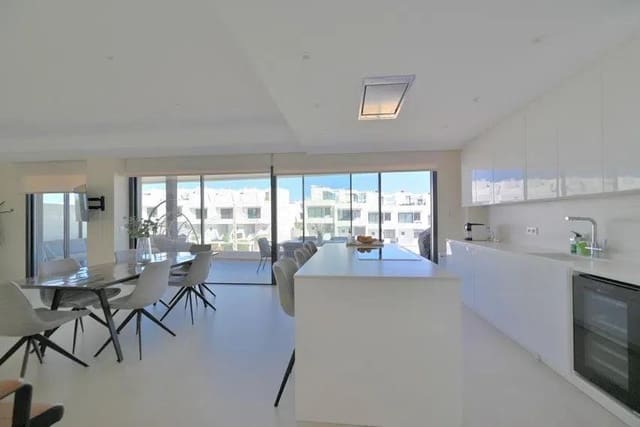 3 soveværelse Lejlighed til salg i Fuengirola med swimmingpool garage - € 810.000 (Ref: 8693011)