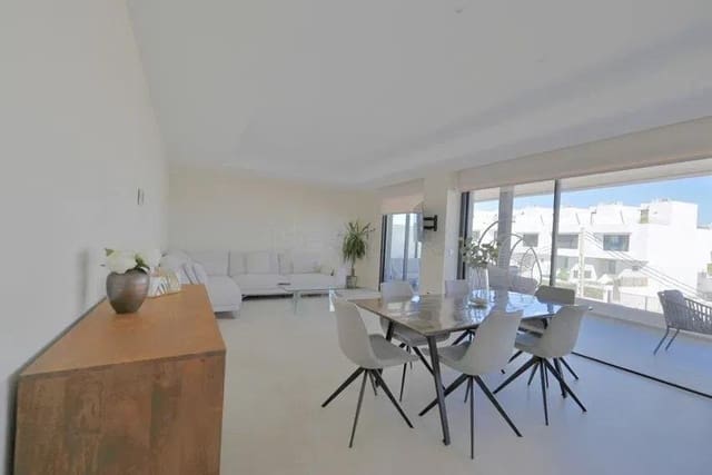 3 soveværelse Lejlighed til salg i Fuengirola med swimmingpool garage - € 810.000 (Ref: 8693011)