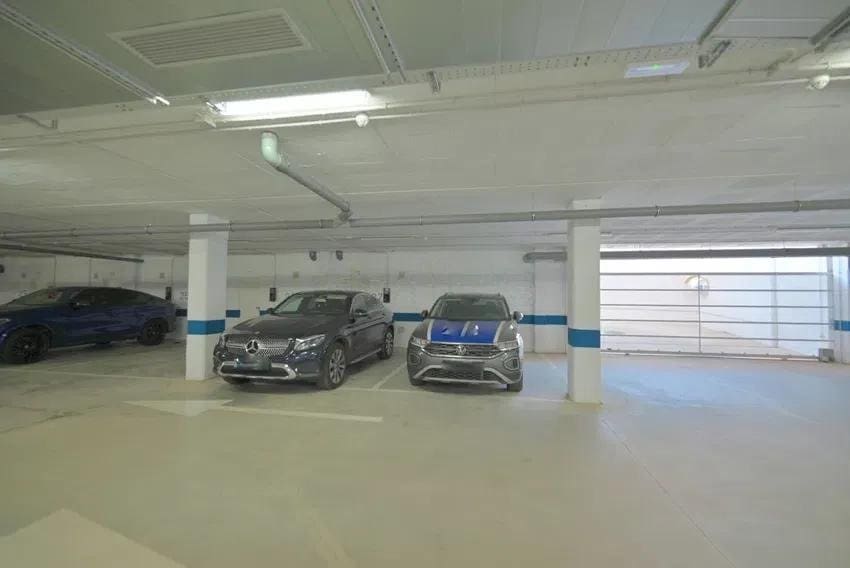 3 soveværelse Lejlighed til salg i Fuengirola med swimmingpool garage - € 810.000 (Ref: 8693011)