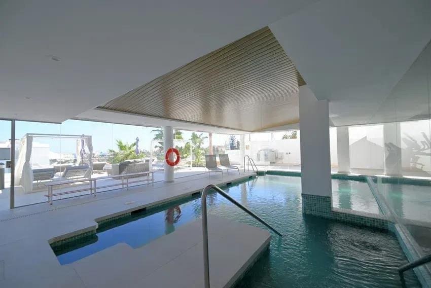 3 soveværelse Lejlighed til salg i Fuengirola med swimmingpool garage - € 810.000 (Ref: 8693011)