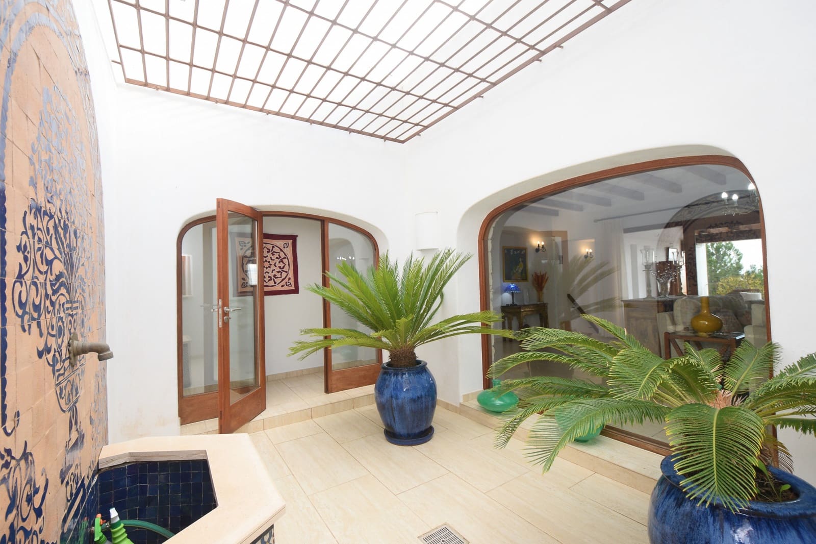 5 bedroom Villa for sale in Santa Eulalia / Santa Eularia with pool garage - € 3,000,000 (Ref: 8702763)