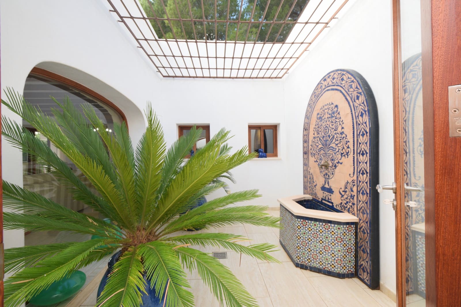 5 bedroom Villa for sale in Santa Eulalia / Santa Eularia with pool garage - € 3,000,000 (Ref: 8702763)