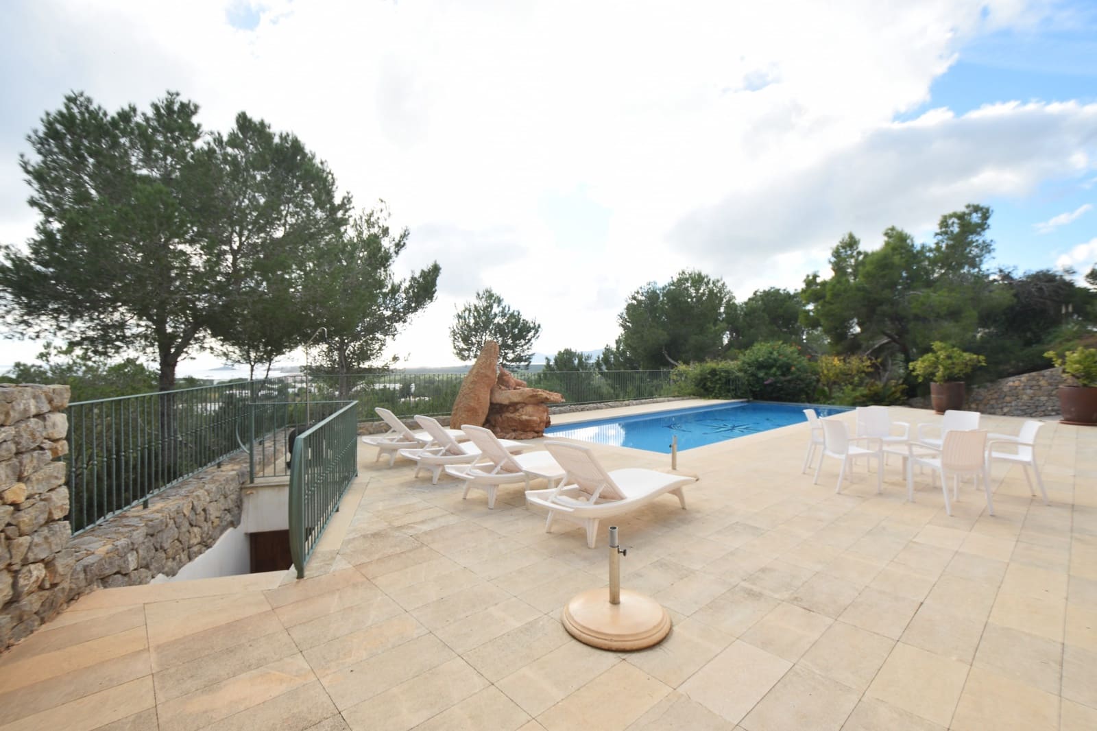 5 bedroom Villa for sale in Santa Eulalia / Santa Eularia with pool garage - € 3,000,000 (Ref: 8702763)