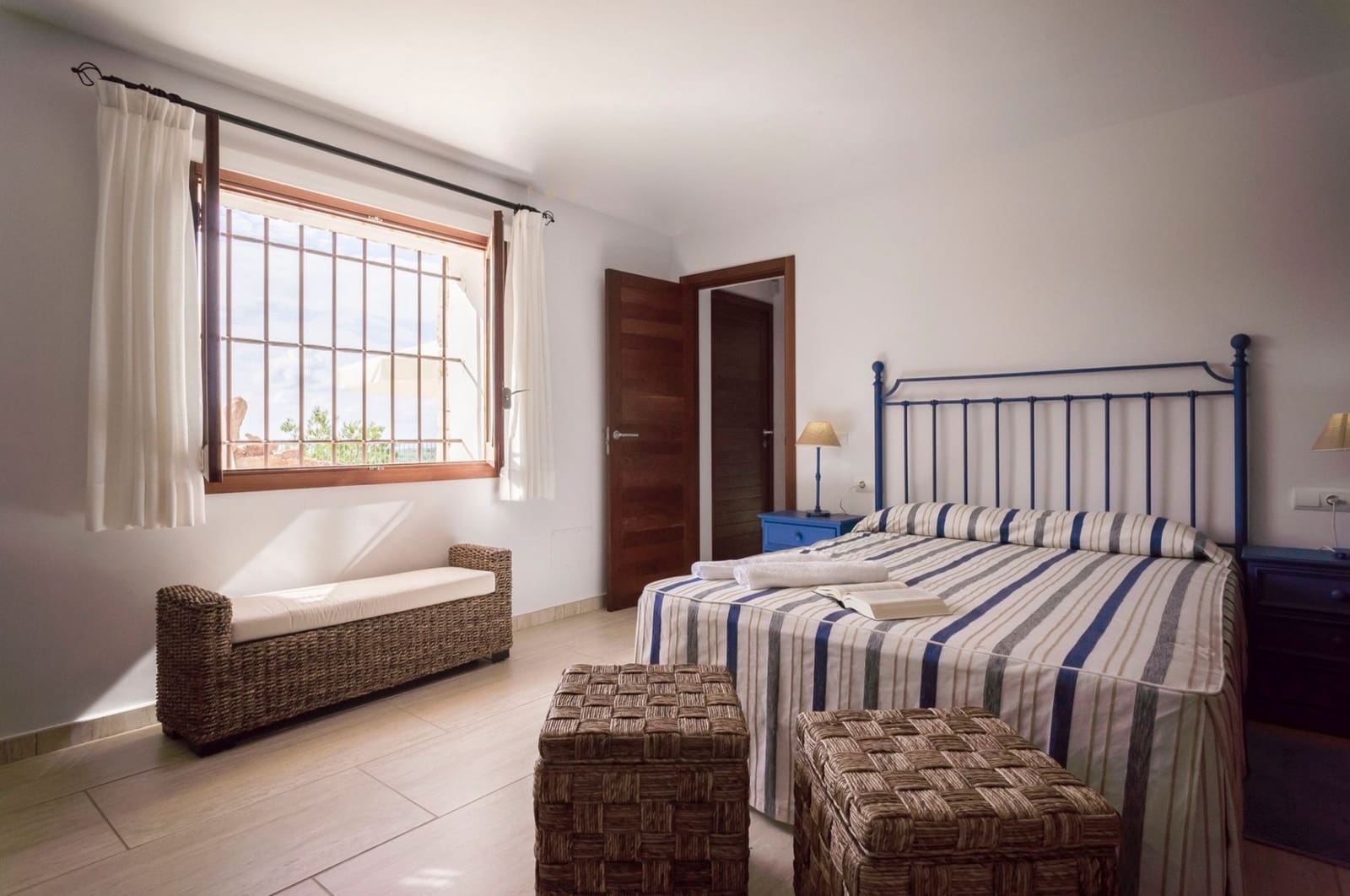 5 bedroom Villa for sale in Santa Eulalia / Santa Eularia with pool garage - € 3,000,000 (Ref: 8702763)