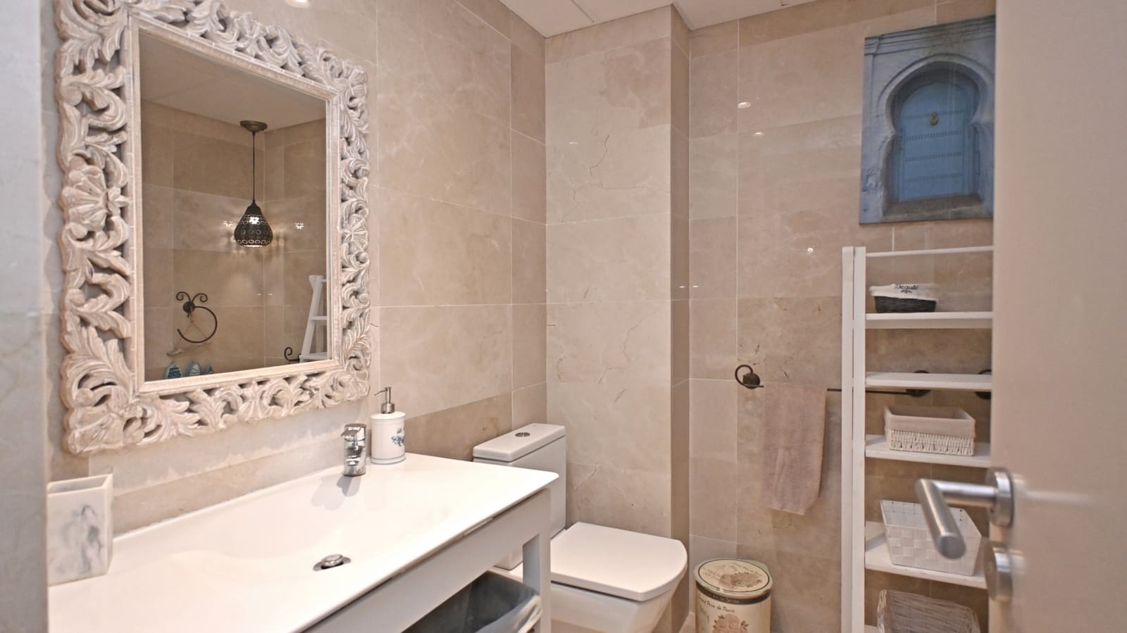 3 soveværelse Byhus til salg i Roca Llisa med swimmingpool garage - € 780.000 (Ref: 8747752)