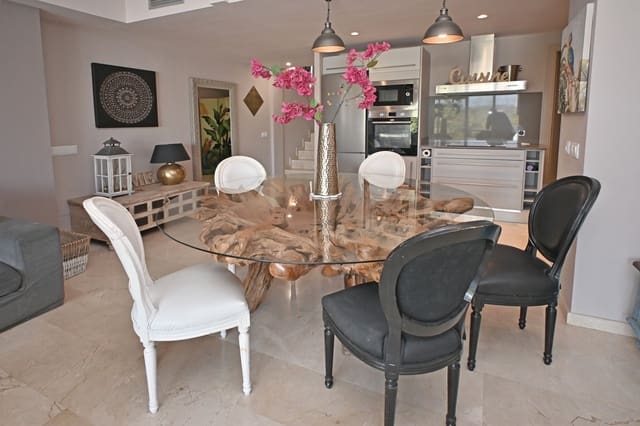 3 chambre Maison de Ville à vendre à Roca Llisa, Santa Eulalia / Santa Eularia avec piscine garage - 780 000 € (Ref: 8747752)