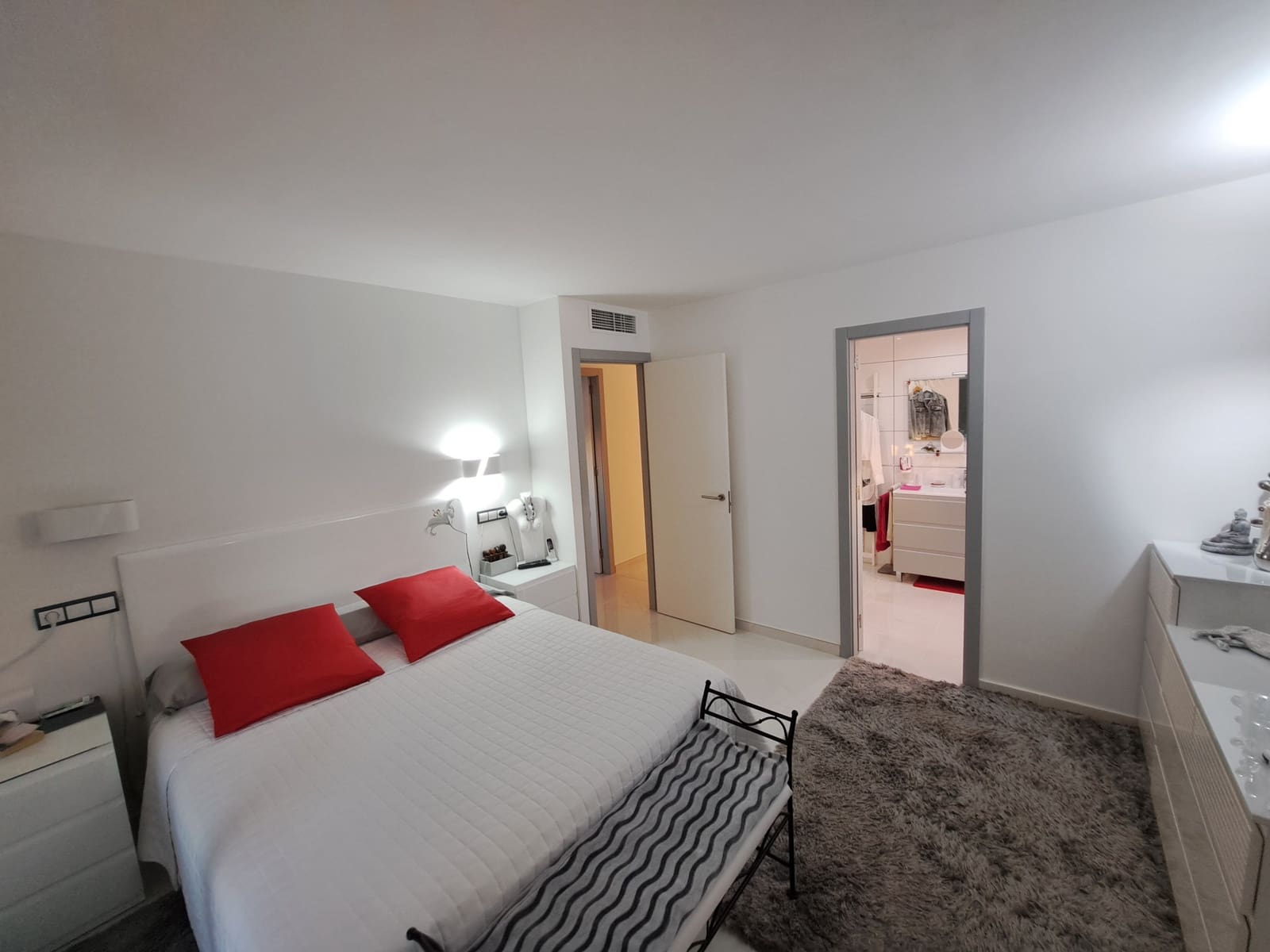 12 bedroom Apartment for sale in Ibiza / Eivissa town with garage - € 3,700,000 (Ref: 8752258)