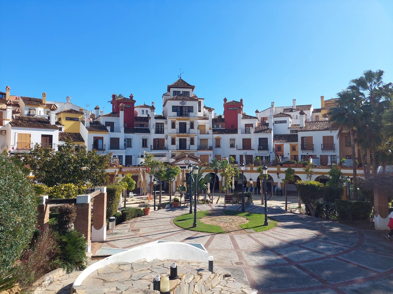 2 soveværelse Lejlighed til salg i La Alcaidesa med swimmingpool garage - € 482.000 (Ref: 8770319)