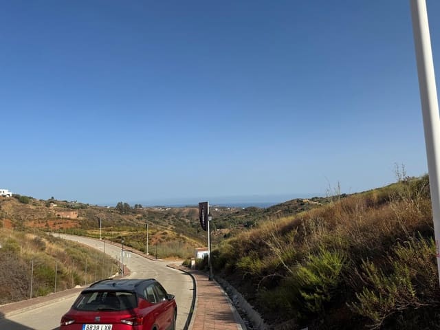 Bouwgrond te koop in Mijas Costa, Mijas - € 220.000 (Ref: 8848945)