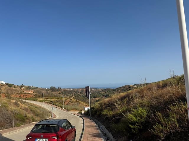 Building Plot for sale in Mijas Costa, Mijas - € 240,000 (Ref: 8848947)