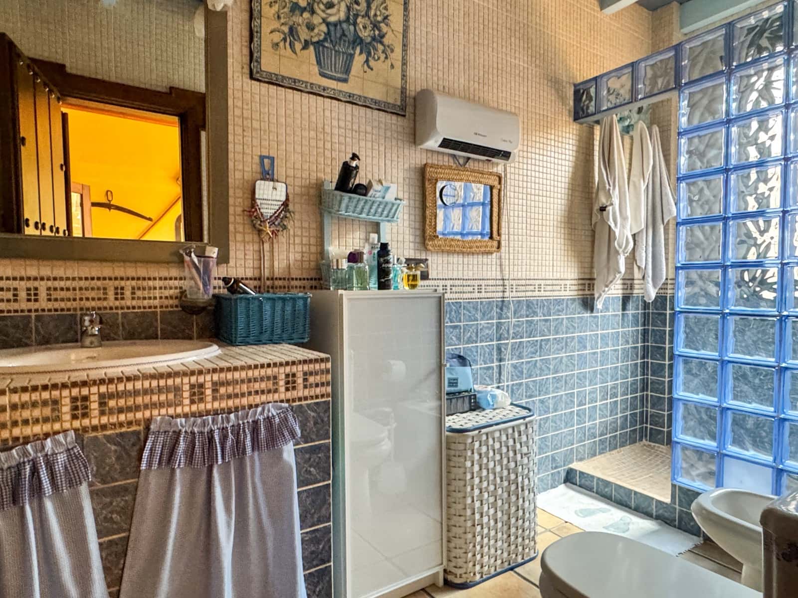 Casa de 4 habitaciones en Campillos en venta con piscina garaje - 369.000 € (Ref: 8851504)