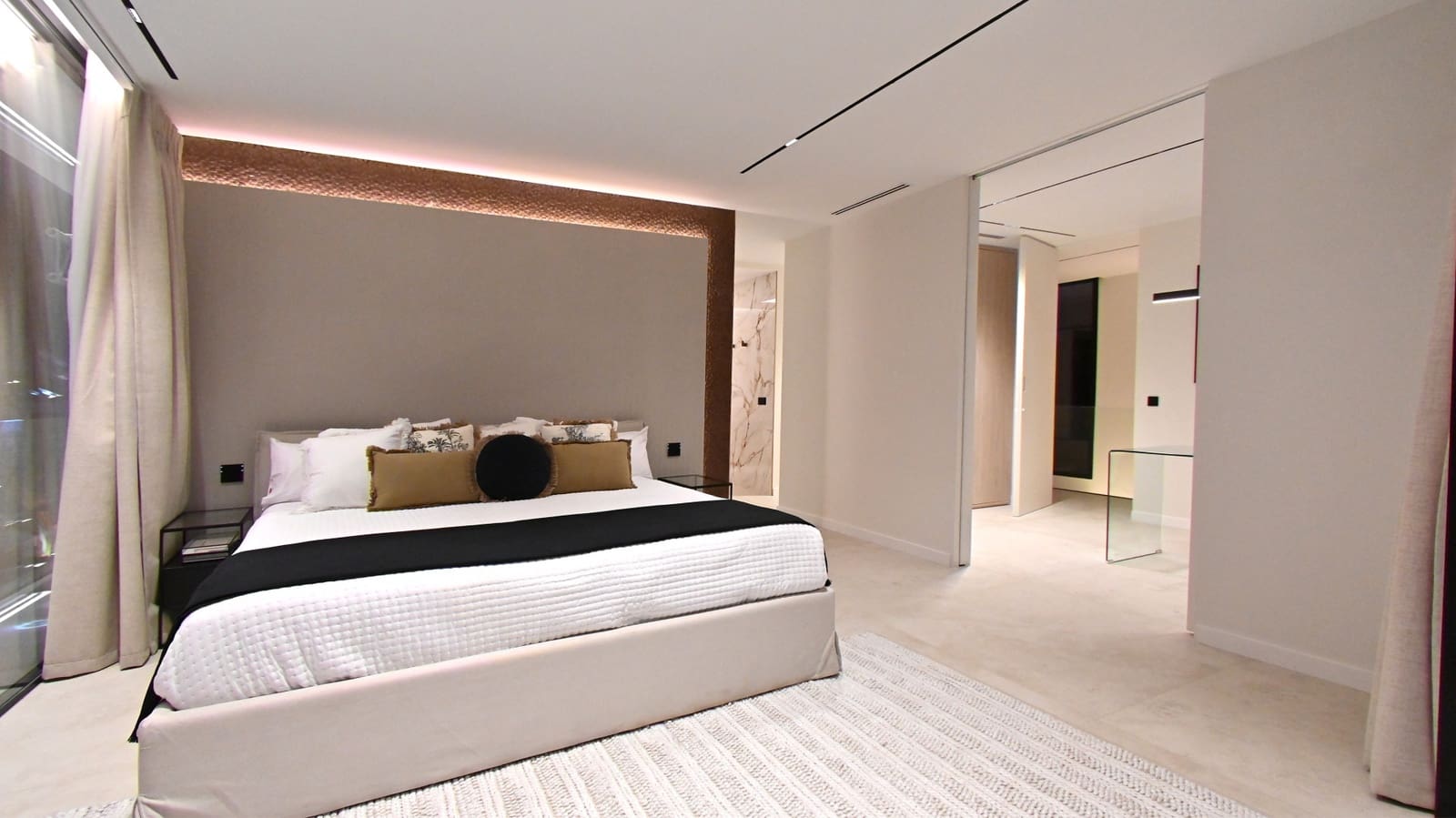 7 chambre Villa/Maison à vendre à Roca Llisa avec piscine garage - 6 300 000 € (Ref: 8869496)