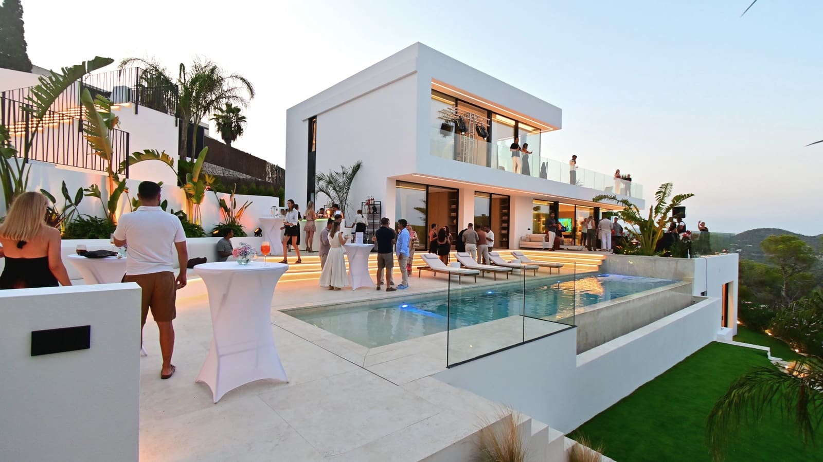 7 chambre Villa/Maison à vendre à Roca Llisa avec piscine garage - 6 300 000 € (Ref: 8869496)