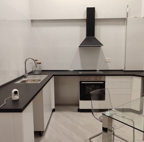 1 sovrum Lägenhet till salu i Centro, Málaga stad - 240 000 € (Ref: 8884181)