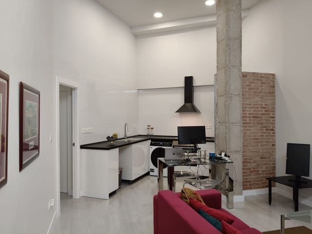 1 sovrum Lägenhet till salu i Centro, Málaga stad - 240 000 € (Ref: 8884181)
