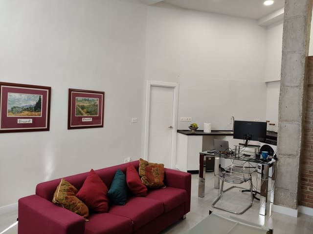 1 sovrum Lägenhet till salu i Centro, Málaga stad - 240 000 € (Ref: 8884181)