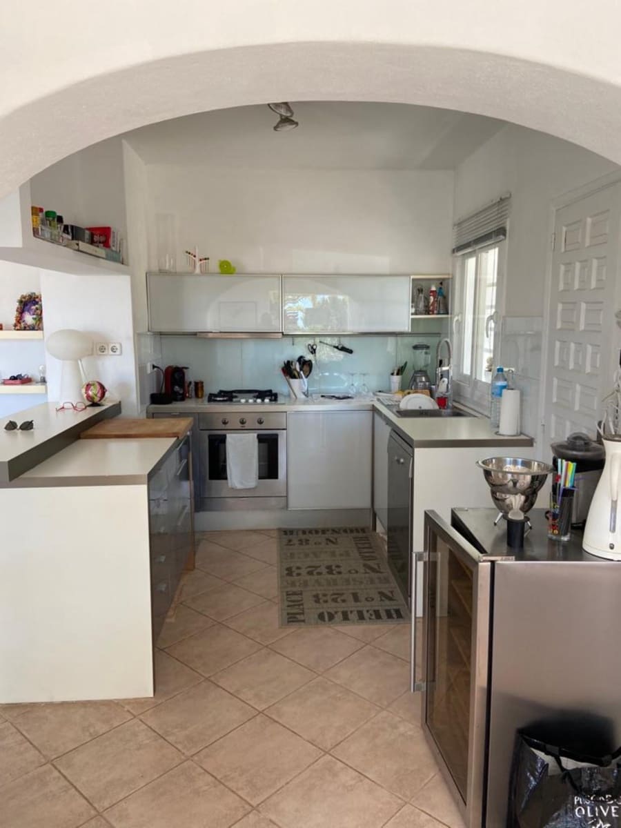 4 chambre Villa/Maison à vendre à Cala Tarida avec piscine garage - 1 700 000 € (Ref: 8899999)