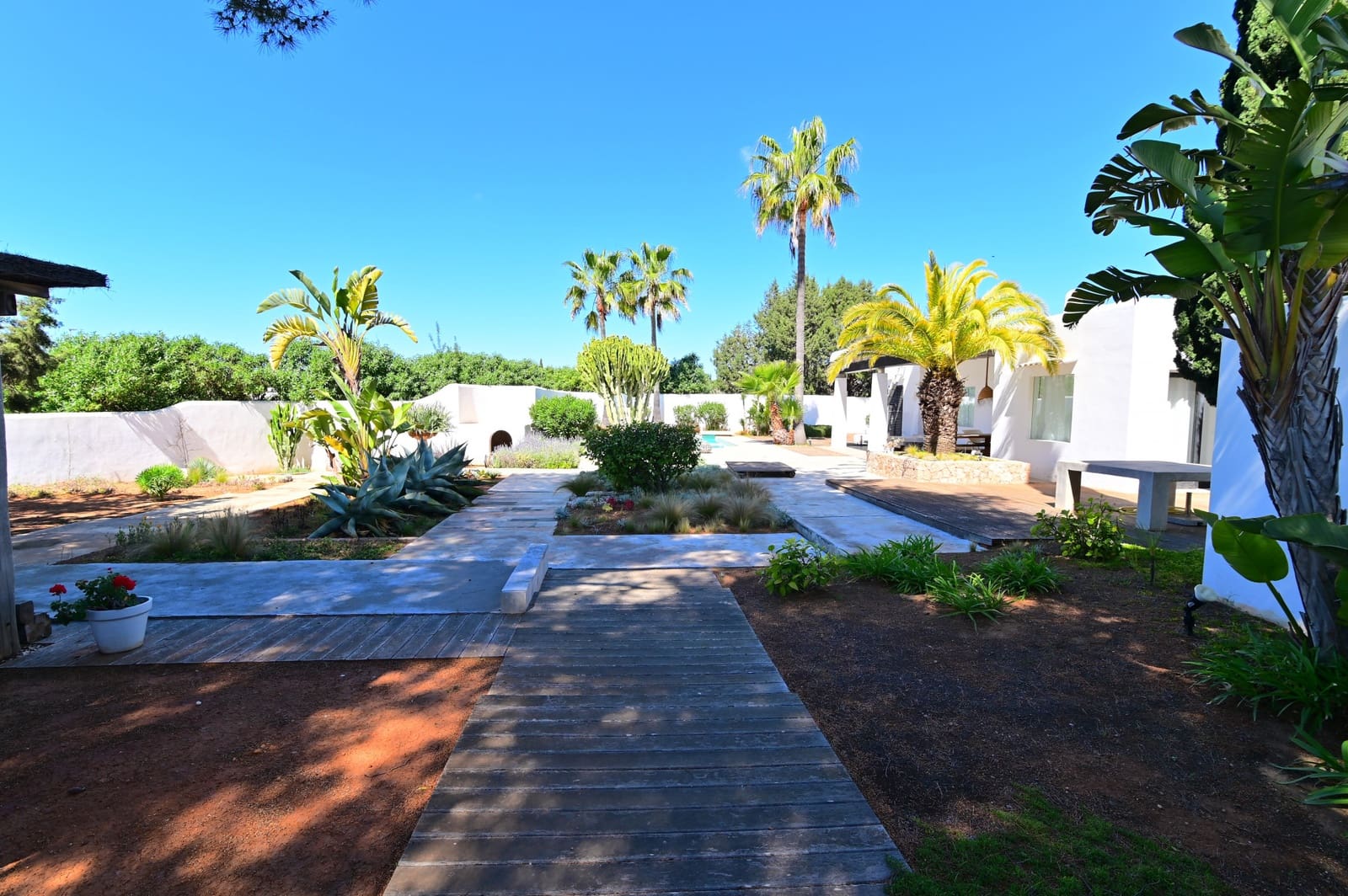 4 chambre Villa/Maison à vendre à Cala Tarida avec piscine garage - 1 700 000 € (Ref: 8899999)