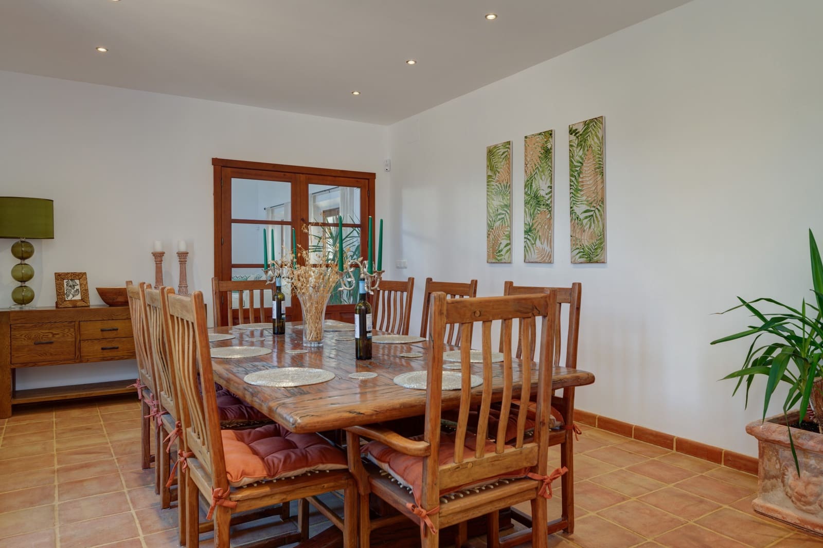 5 makuuhuone Maalaistalo myytävänä paikassa Mollina mukana uima-altaan 
autotalli - 1 680 000 € (Ref: 8921739)