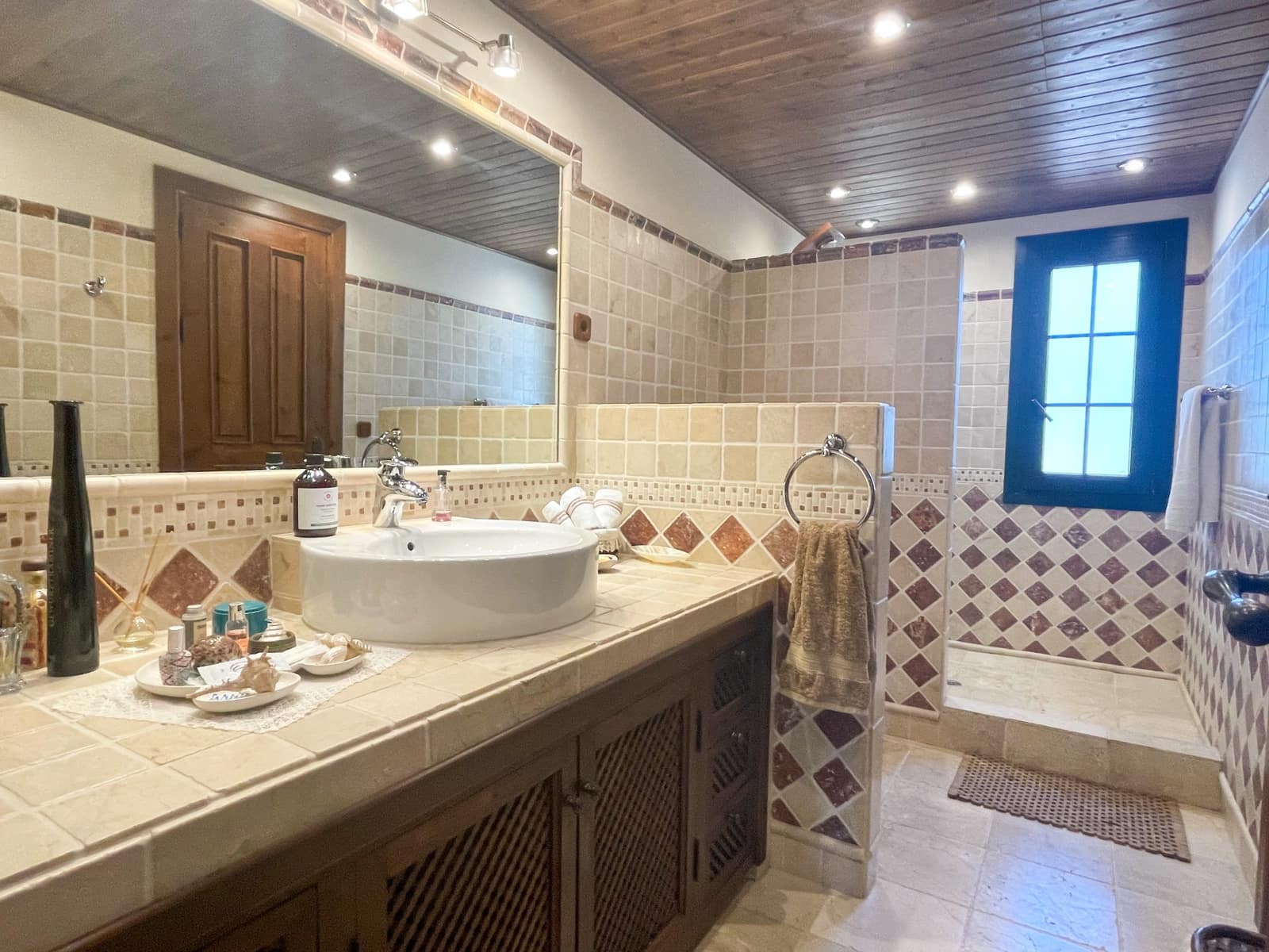 4 soverom Villa til salgs i Villanueva de la Concepcion med svømmebasseng garasje - € 1 690 000 (Ref: 8921741)