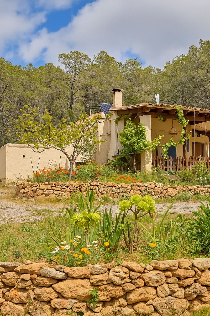 5 soveværelse Finca/Landehus til salg i Sant Antoni de Portmany med swimmingpool garage - € 1.000.000 (Ref: 8941524)