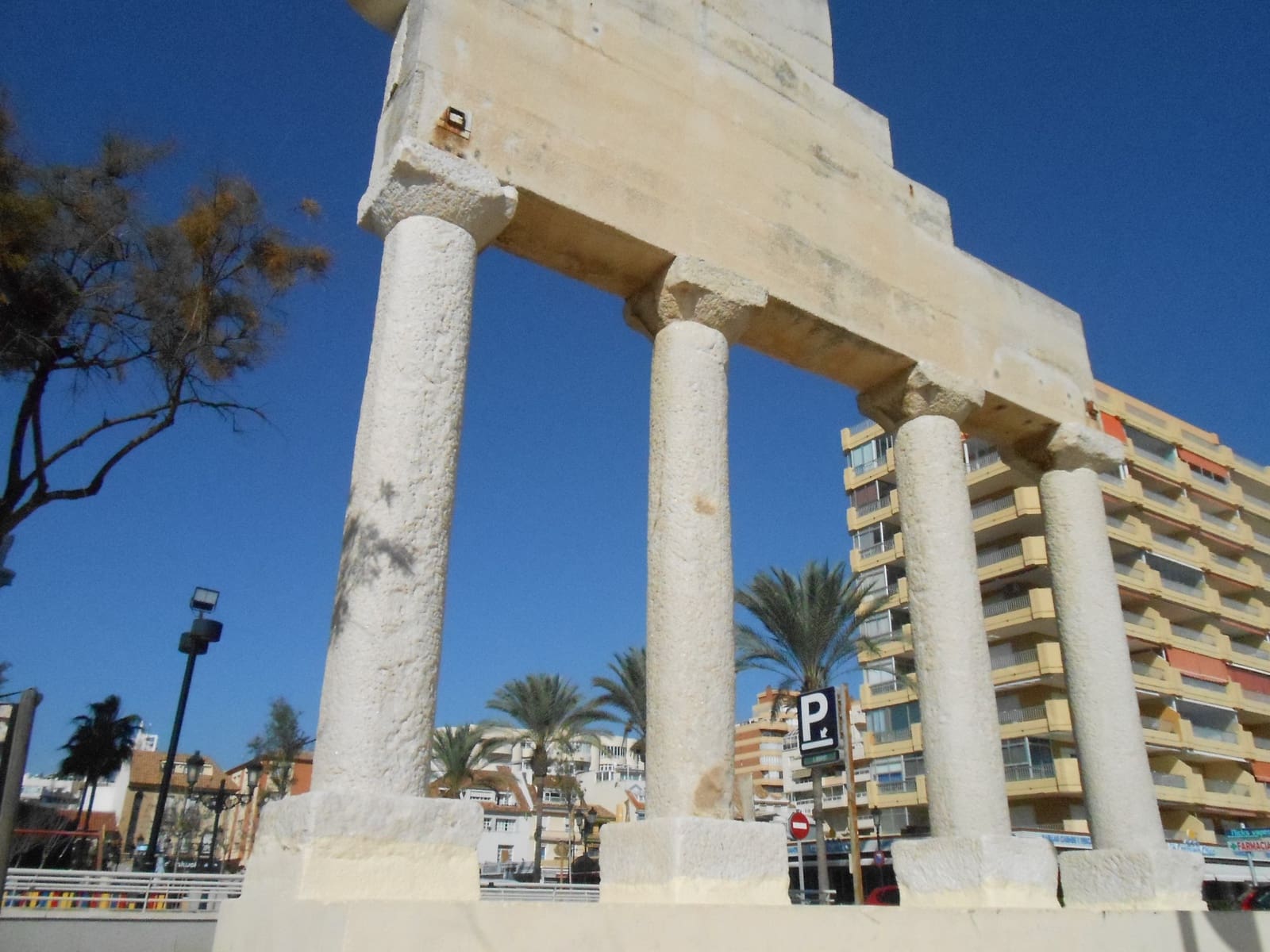 1 soveværelse Lejlighed til salg i Fuengirola med swimmingpool - € 350.000 (Ref: 8946872)