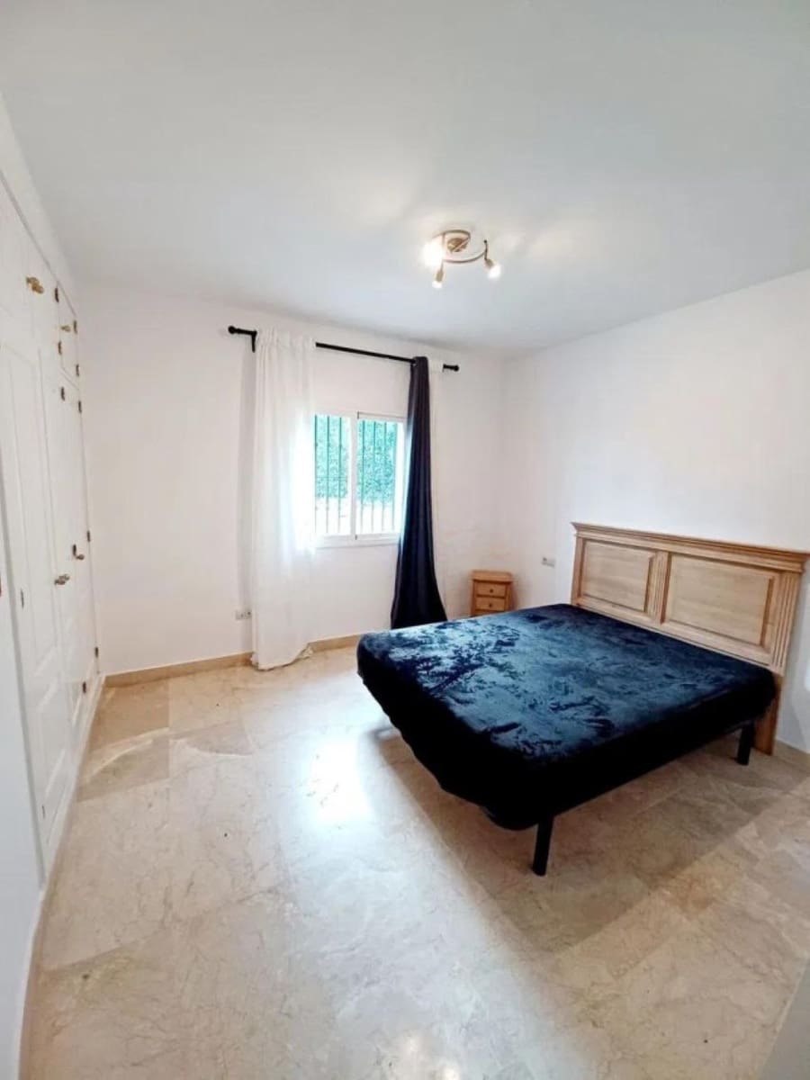 4 camera da letto Villa in vendita in La Alcaidesa con piscina garage - 875.000 € (Rif: 8949185)