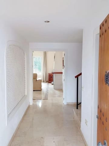 4 camera da letto Villa in vendita in La Alcaidesa con piscina garage - 875.000 € (Rif: 8949185)