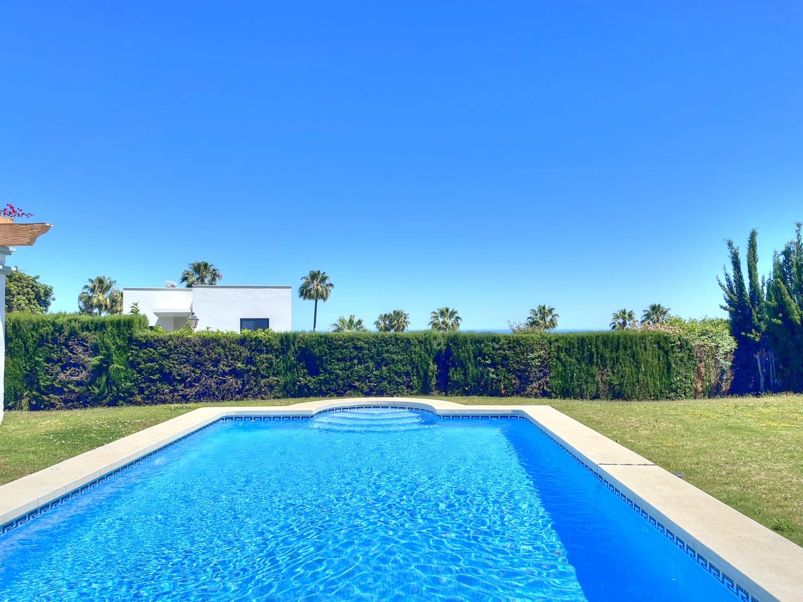 4 camera da letto Villa in vendita in La Alcaidesa con piscina garage - 875.000 € (Rif: 8949185)