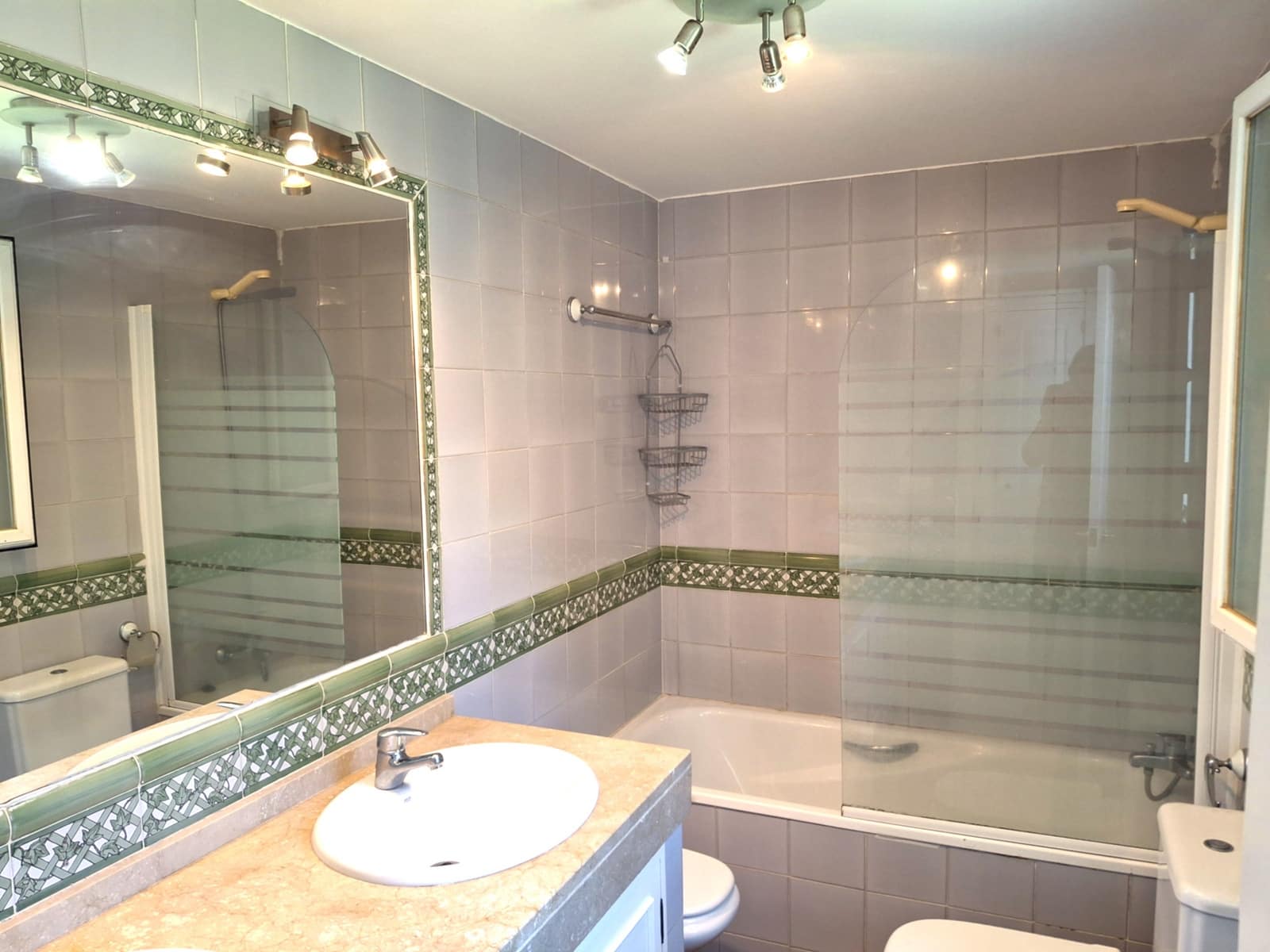 4 camera da letto Villa in vendita in La Alcaidesa con piscina garage - 875.000 € (Rif: 8949185)