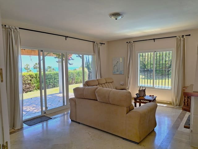 4 camera da letto Villa in vendita in La Alcaidesa con piscina garage - 875.000 € (Rif: 8949185)