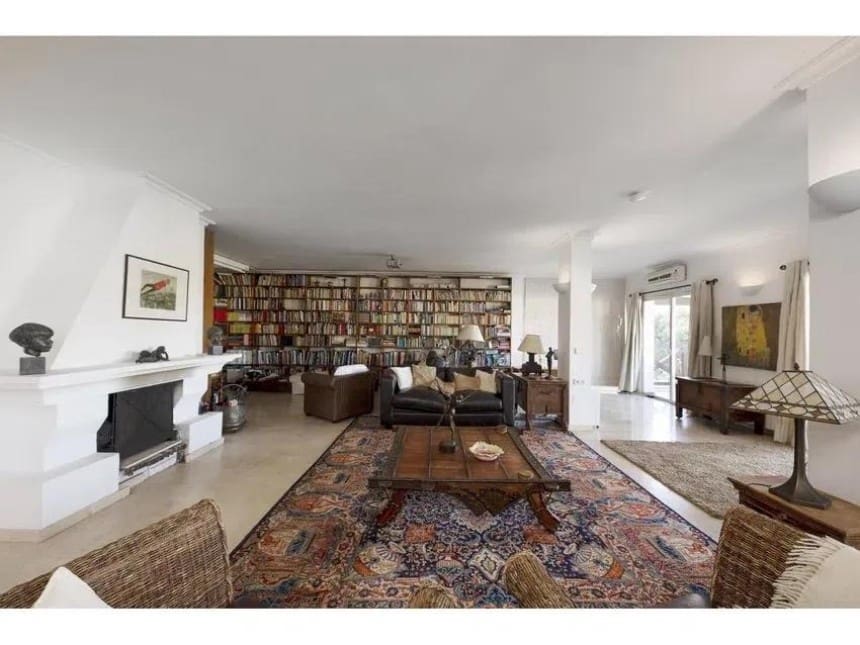 5 bedroom Villa for sale in Sotogrande with pool garage - € 2,780,000 (Ref: 8949186)