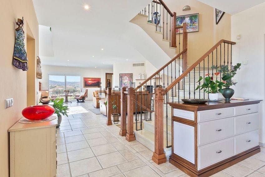 8 chambre Villa/Maison à vendre à Mijas Costa avec piscine garage - 1 974 000 € (Ref: 8950805)