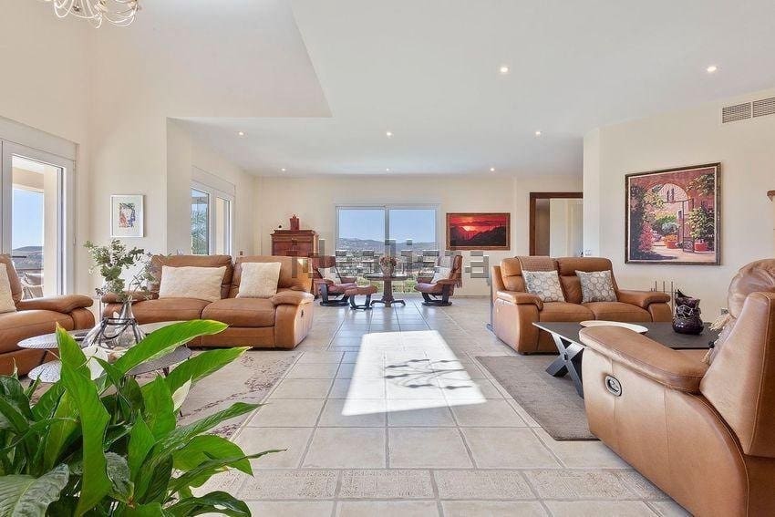8 chambre Villa/Maison à vendre à Mijas Costa avec piscine garage - 1 974 000 € (Ref: 8950805)