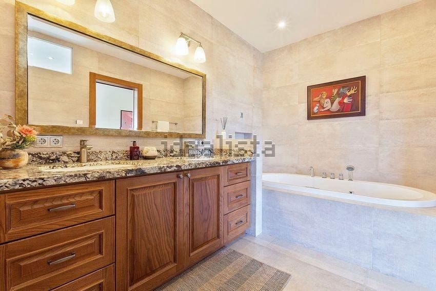 8 chambre Villa/Maison à vendre à Mijas Costa avec piscine garage - 1 974 000 € (Ref: 8950805)