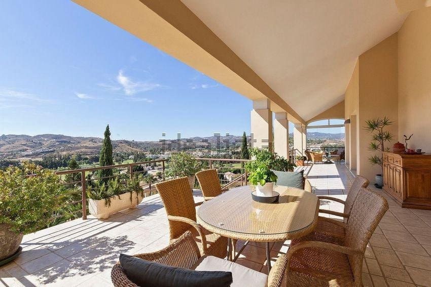 8 chambre Villa/Maison à vendre à Mijas Costa avec piscine garage - 1 974 000 € (Ref: 8950805)