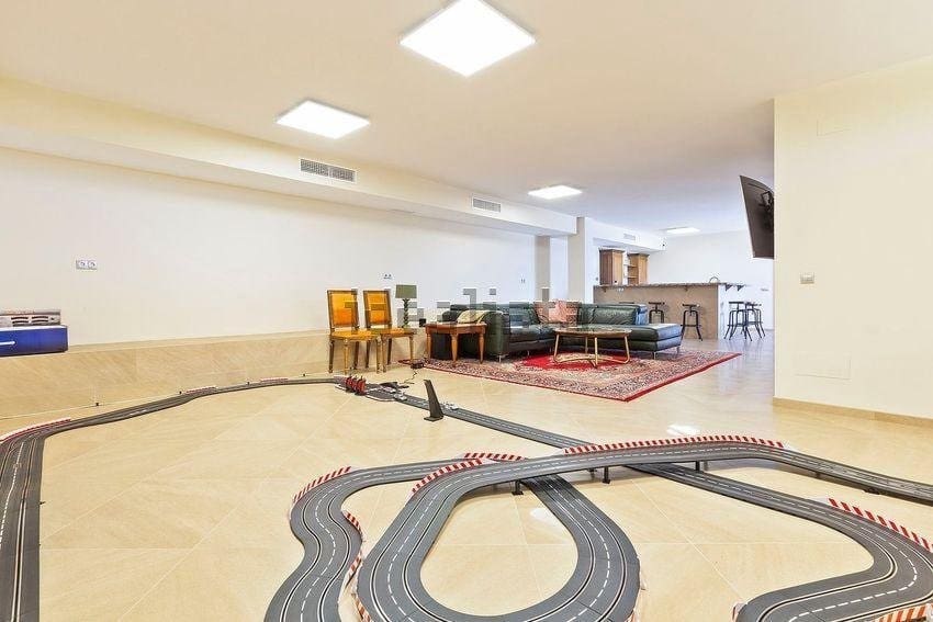 8 chambre Villa/Maison à vendre à Mijas Costa avec piscine garage - 1 974 000 € (Ref: 8950805)
