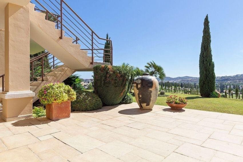 8 chambre Villa/Maison à vendre à Mijas Costa avec piscine garage - 1 974 000 € (Ref: 8950805)