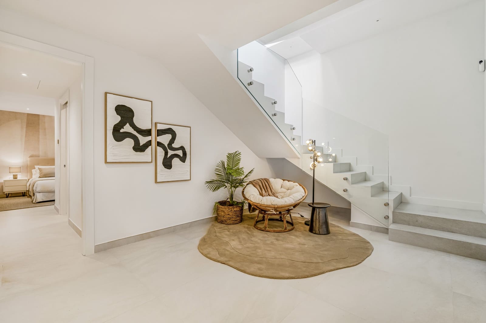 6 bedroom Villa for sale in Golden Mile with pool garage - € 5,900,000 (Ref: 8951605)